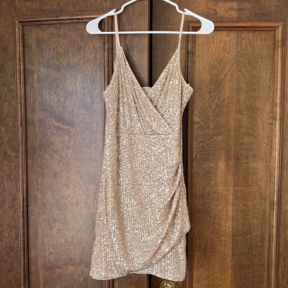 Chic dress